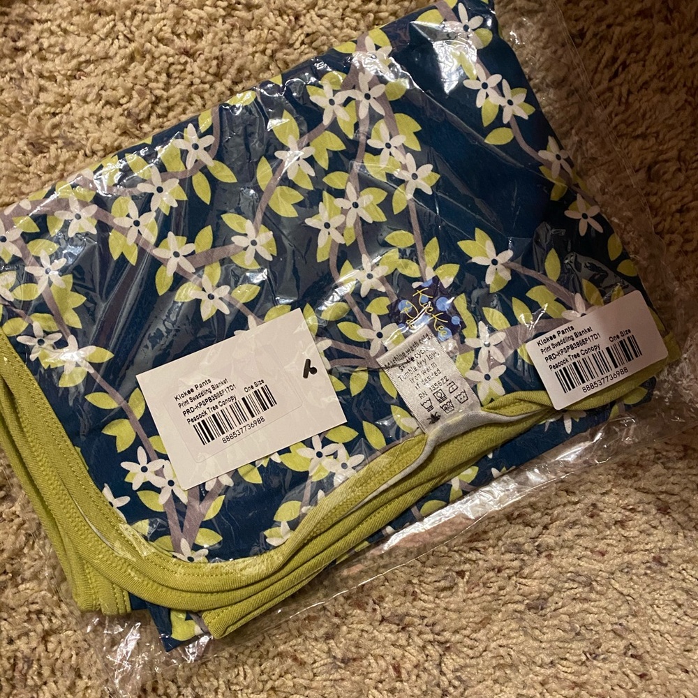 NEW Kickee Pants Swaddle Blanket